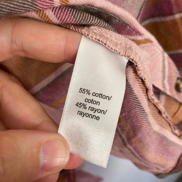 Maurice’s Pink Flannel, Size 0X - Picture 3 of 4